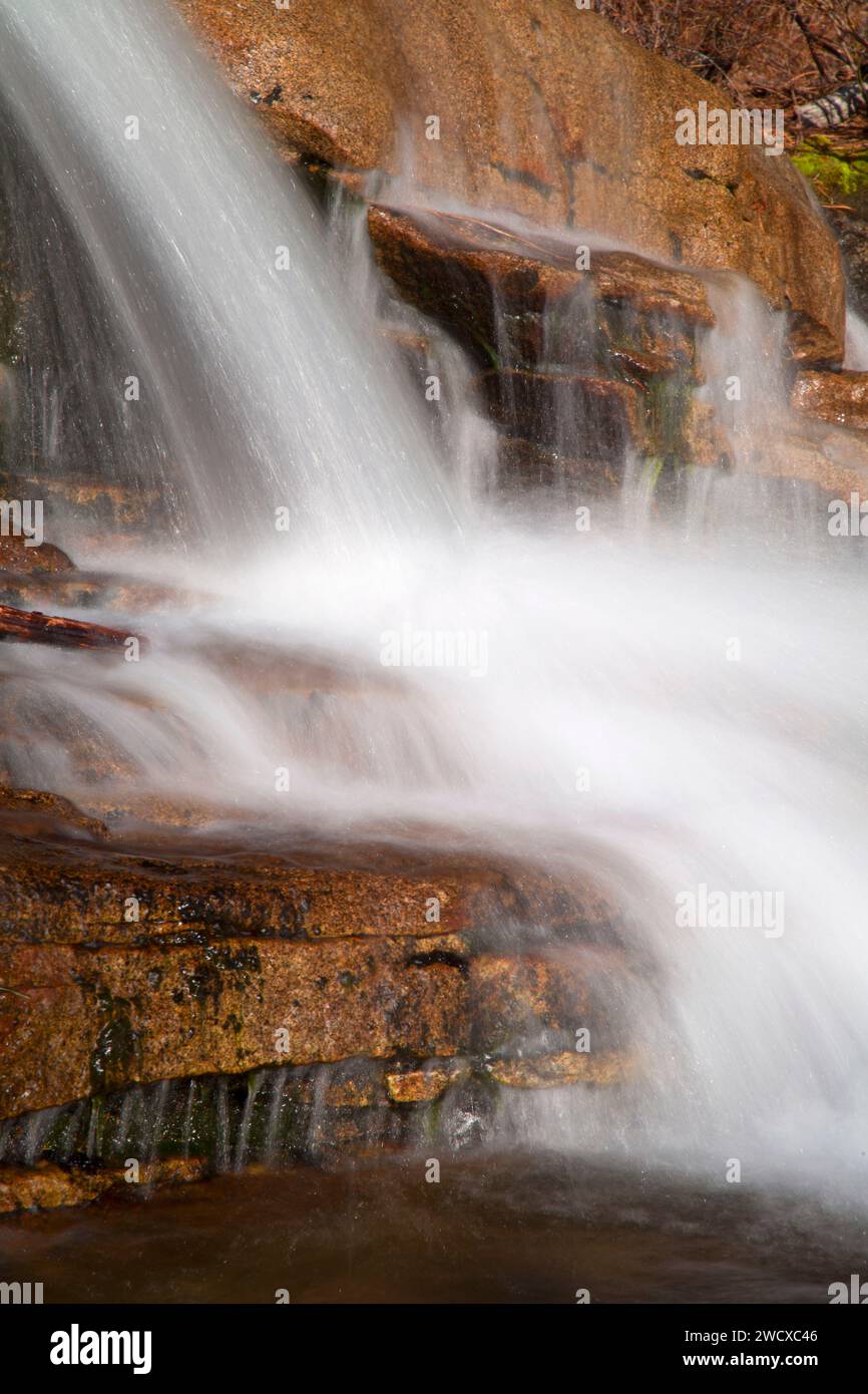 Pyramid Creek along Horsetail Falls Trail, Pyramid Creek Geological