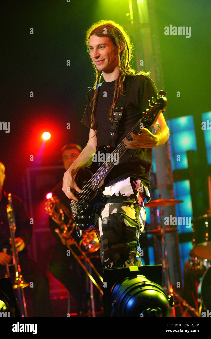 Ballo photographs 2005 hi-res stock photography and images - Alamy