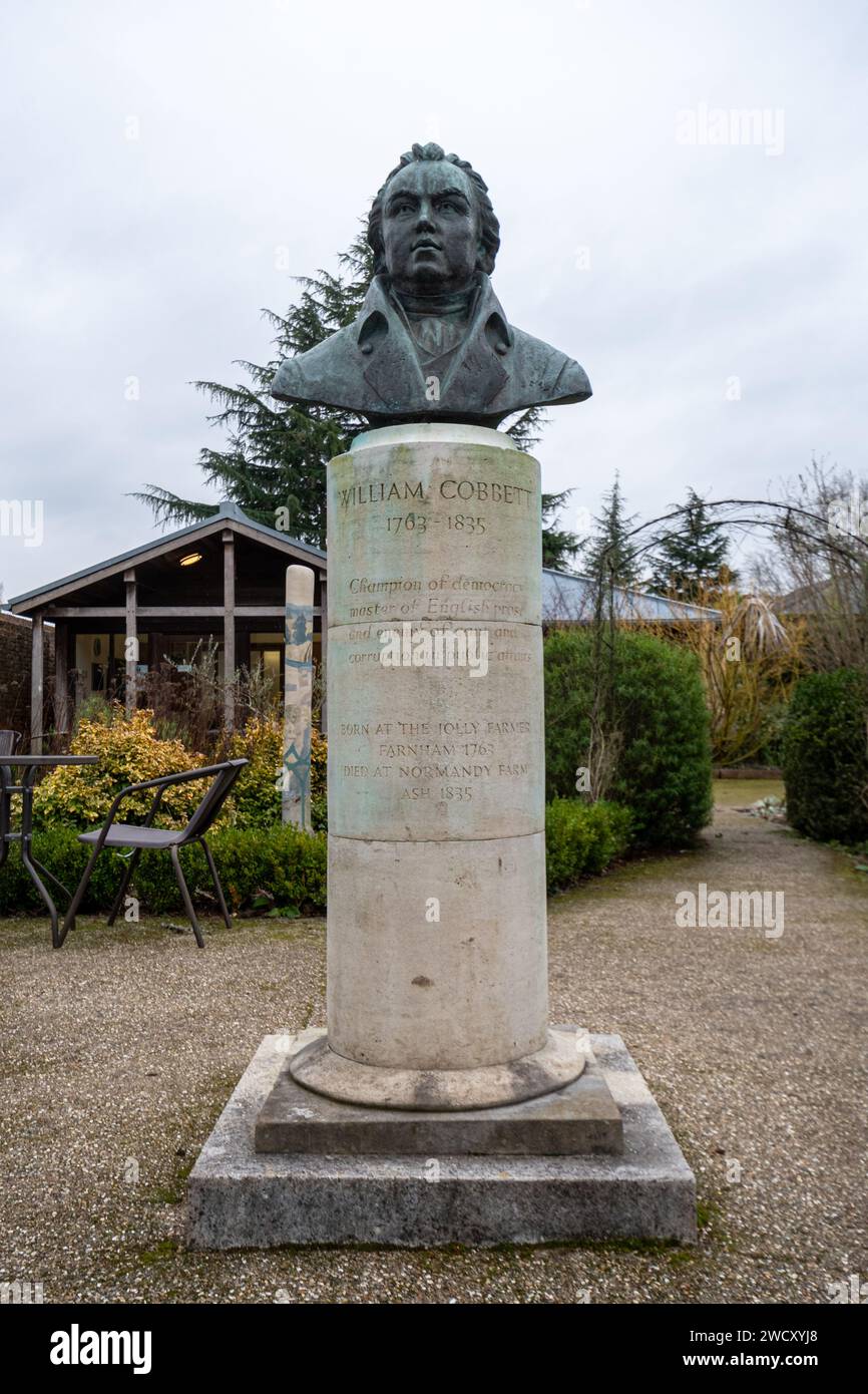 Bust or statue of William Cobbett 1763 - 1835, champion of democracy, in the garden at the Museum of Farnham, Surrey, England, UK Stock Photo