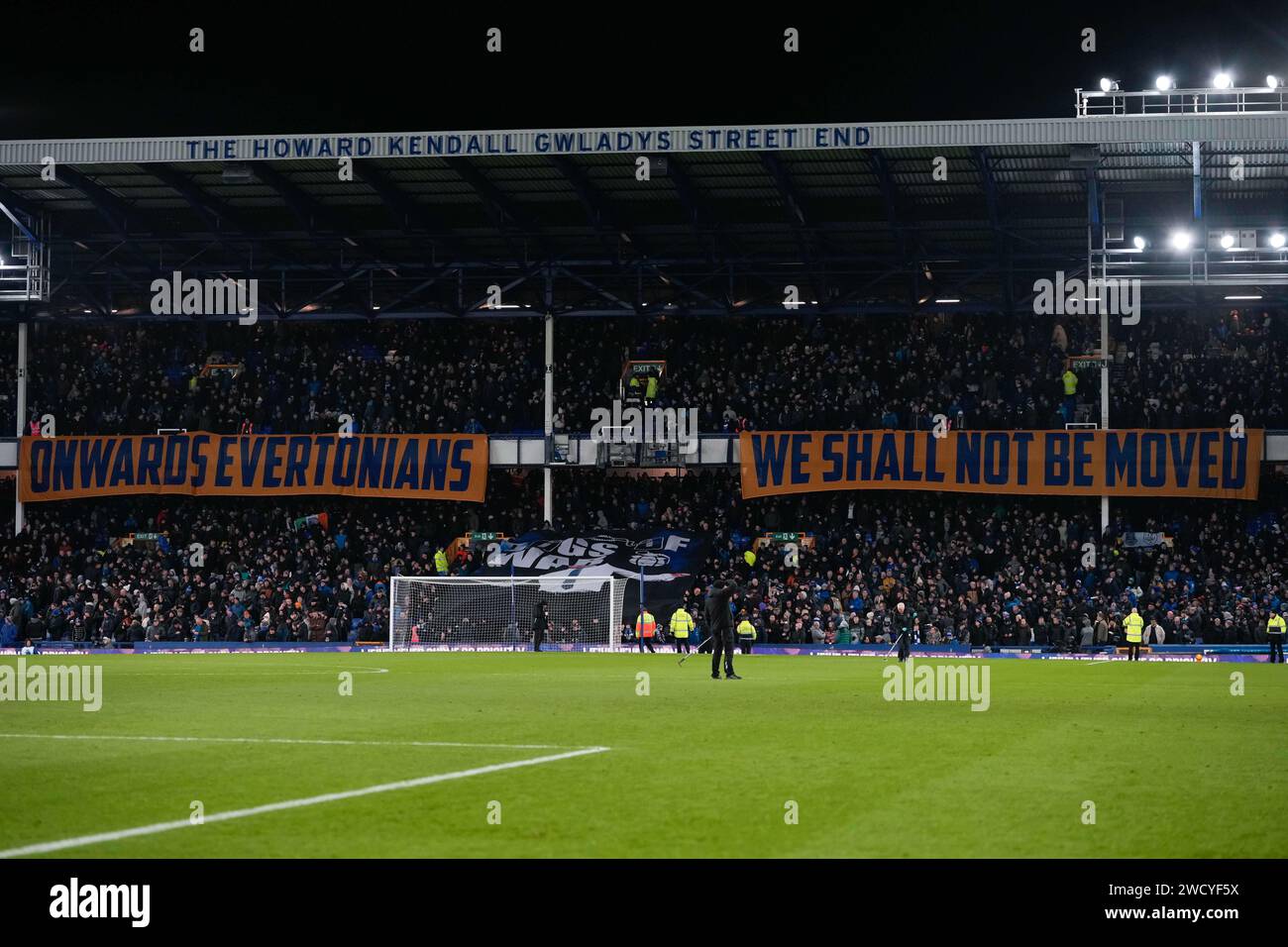 Liverpool, UK. 17th Jan, 2024. The Howard Kendall Gwladys Street End stand unveils a banner ahead of kick off, during the Emirates FA Cup Third Round Replay match Everton vs Crystal Palace at Goodison Park, Liverpool, United Kingdom, 17th January 2024 (Photo by Steve Flynn/News Images) Credit: News Images LTD/Alamy Live News Stock Photo