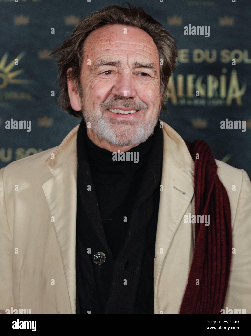 London, UK. 17th Jan, 2024. Robert Lindsay arriving for the premiere of