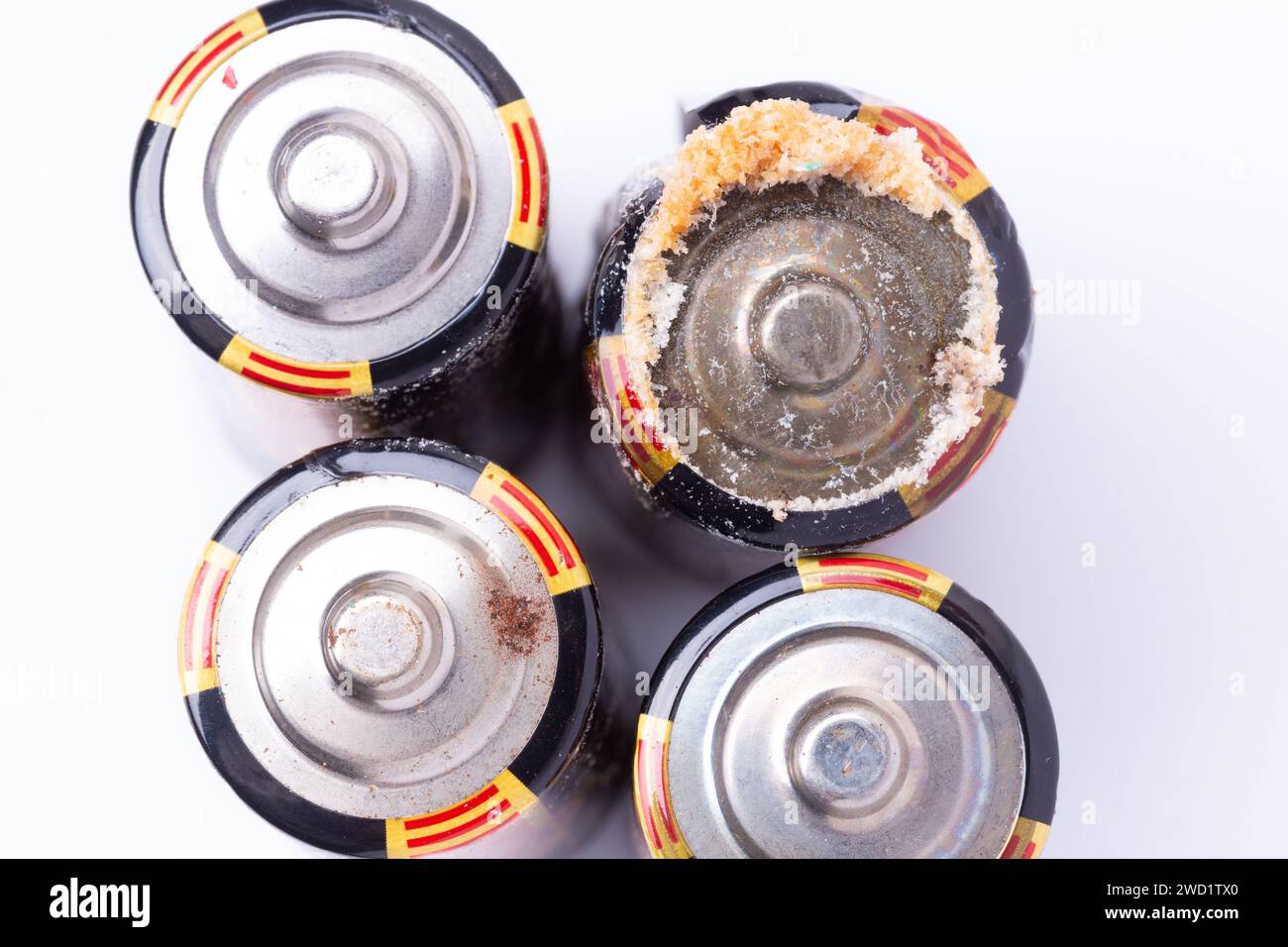 Damaged battery hires stock photography and images Alamy