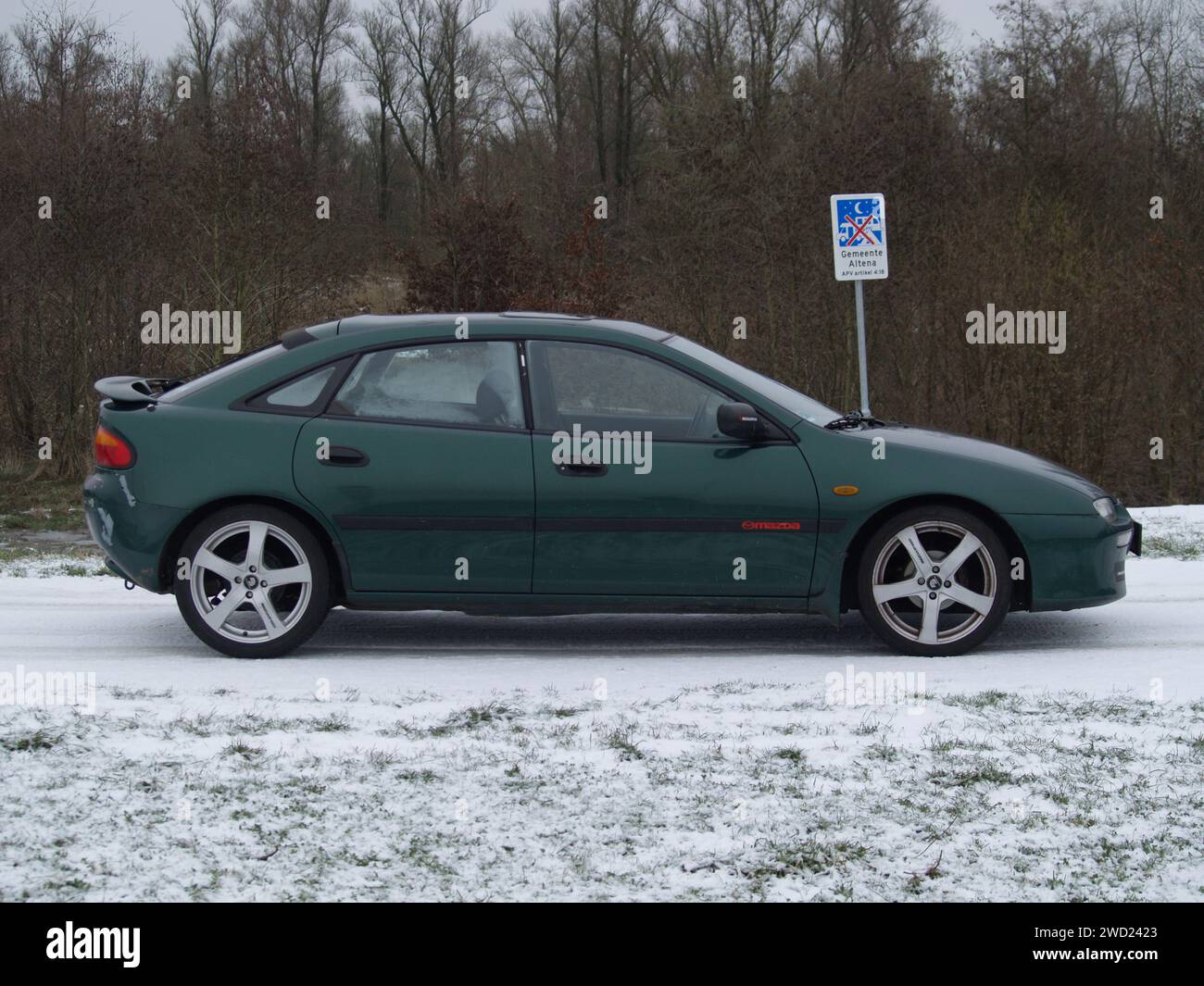 Mazda 323f hi-res stock photography and images - Alamy