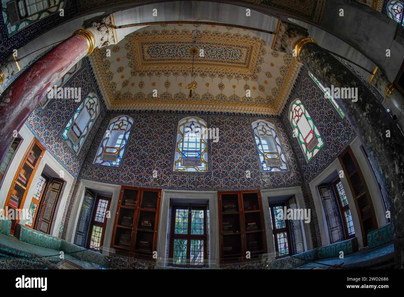 ISTANBUL, TURKEY - JANUARY 5, 2024: Topkapi Palace Istanbul, Turkey ...
