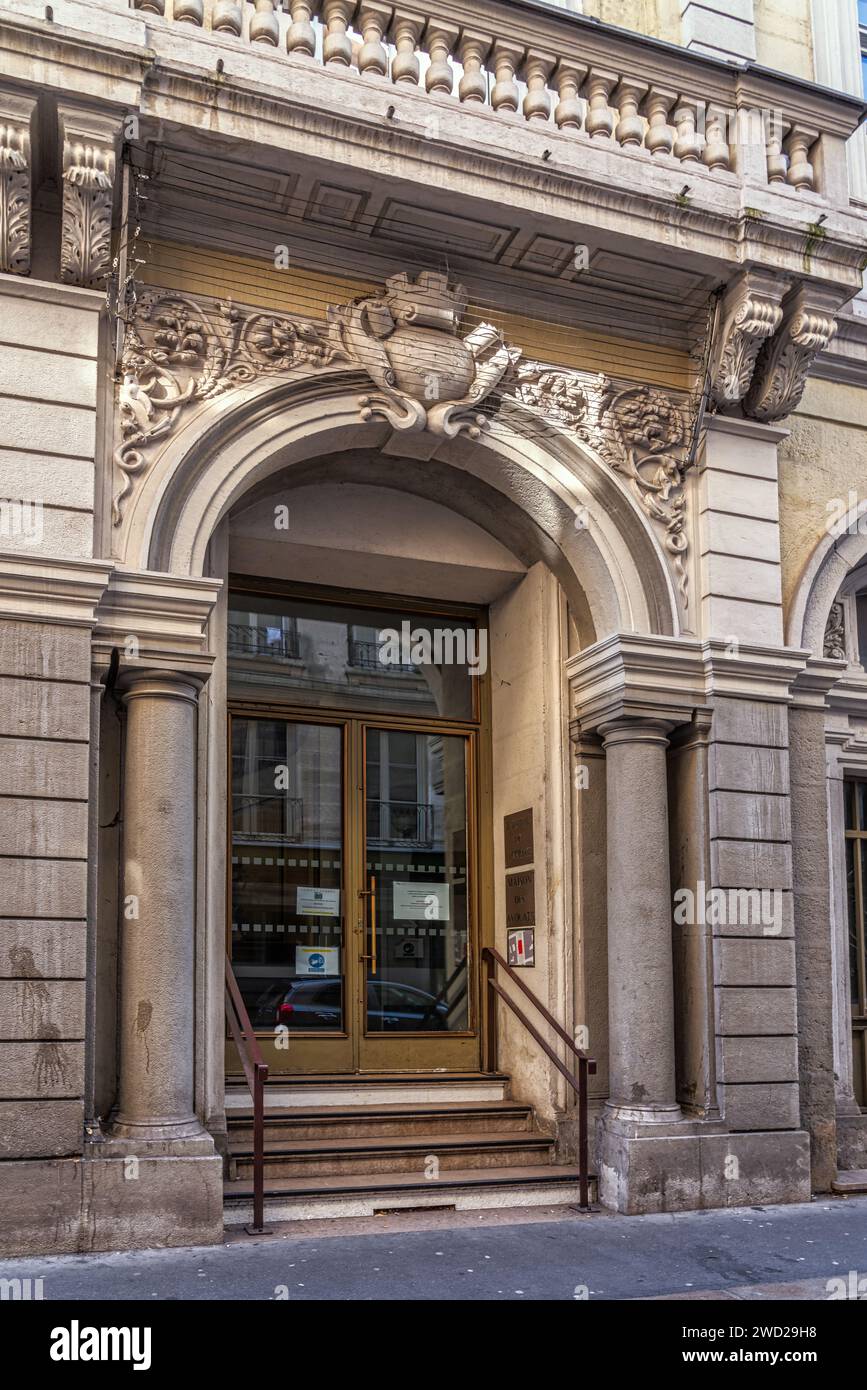 Maison Des Avocats. Richly decorated entrance of the old chamber of commerce. It currently houses the Bar Association of Saint Etienne. France Stock Photo