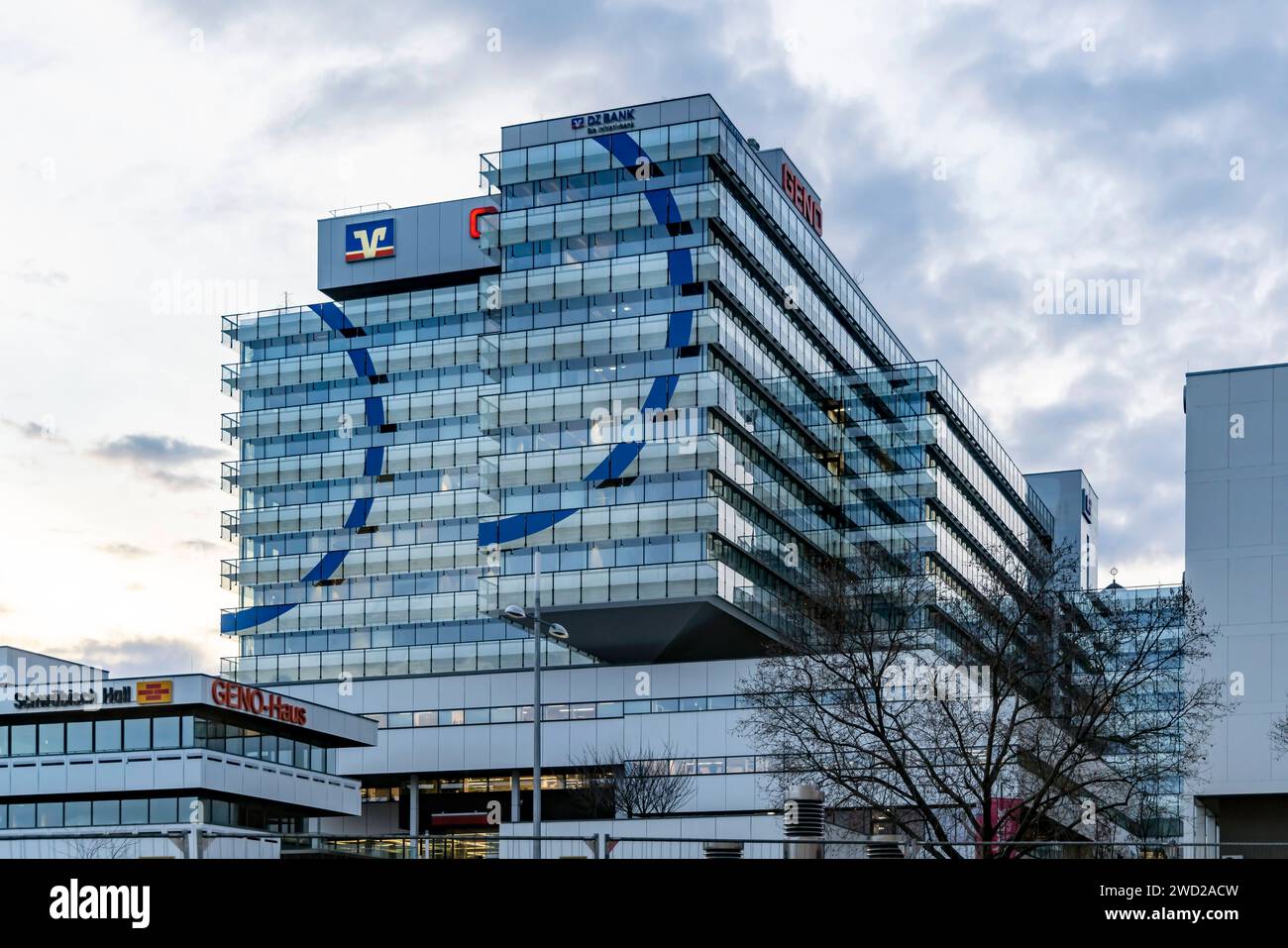 Geno-Haus an der Heilbronner Straße in Stuttgart. Architekten ...
