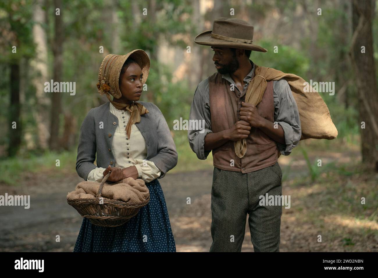 Manhunt Lovie Simone & Antonio J Bell Stock Photo - Alamy