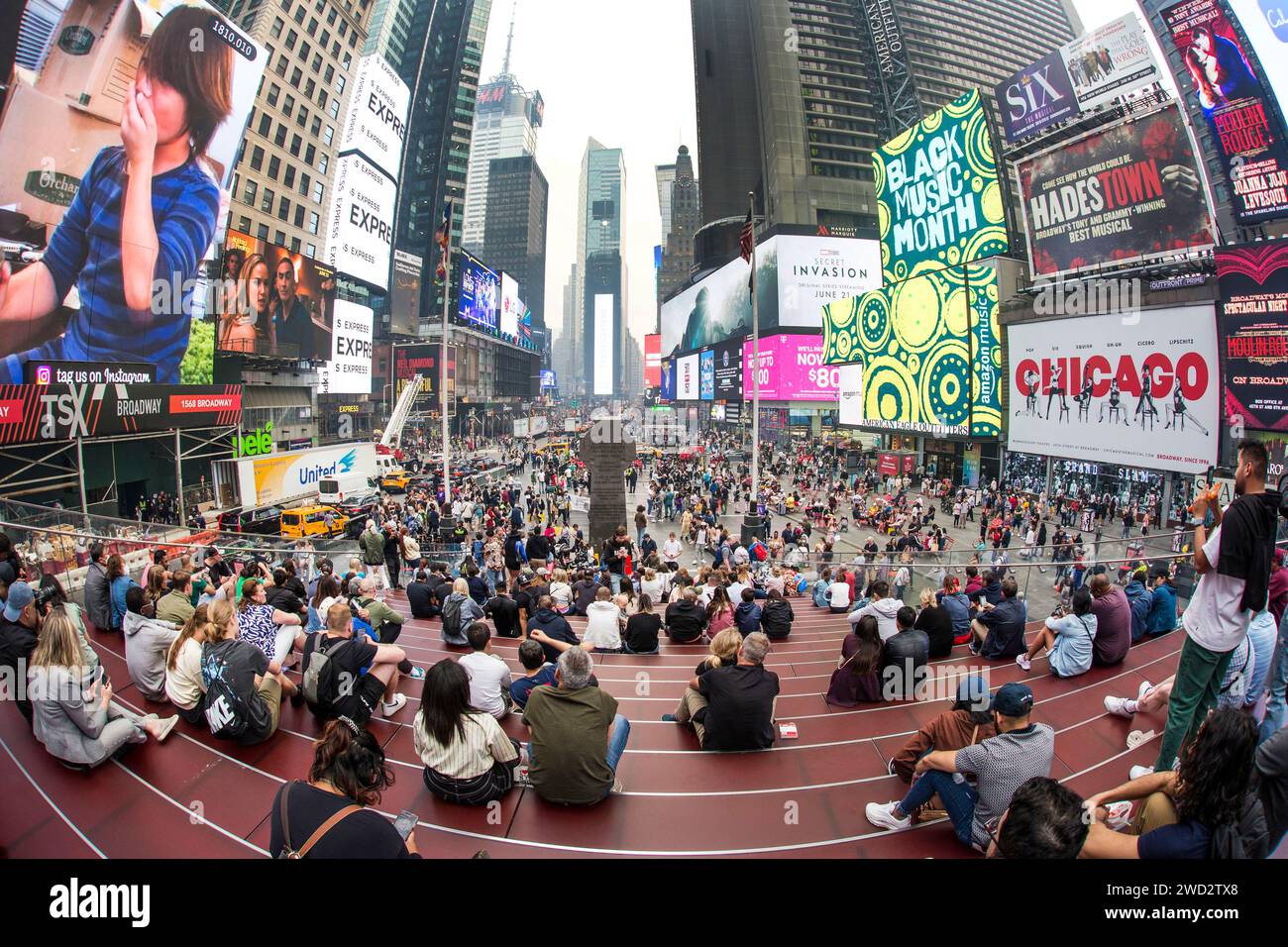 New York City: Times Square in Manhattan Stock Photo - Alamy