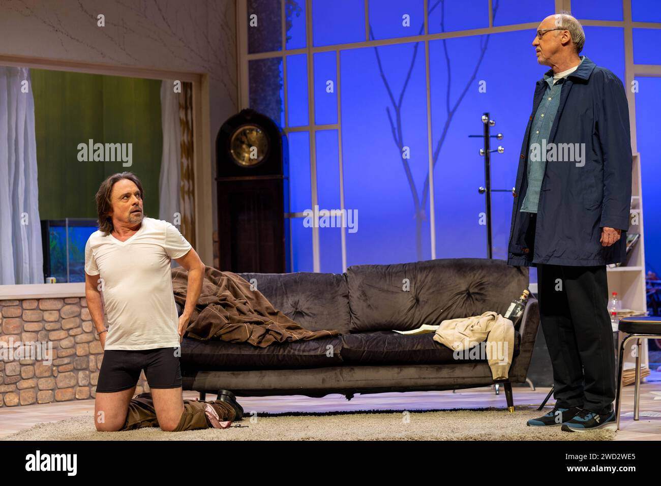 Harald Effenberg, Sebastian Goder Das Huhn auf dem Rücken, , am 17.01.2024 in Berlin, Komödie am