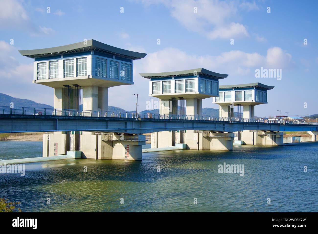 Weir towers hi-res stock photography and images - Alamy