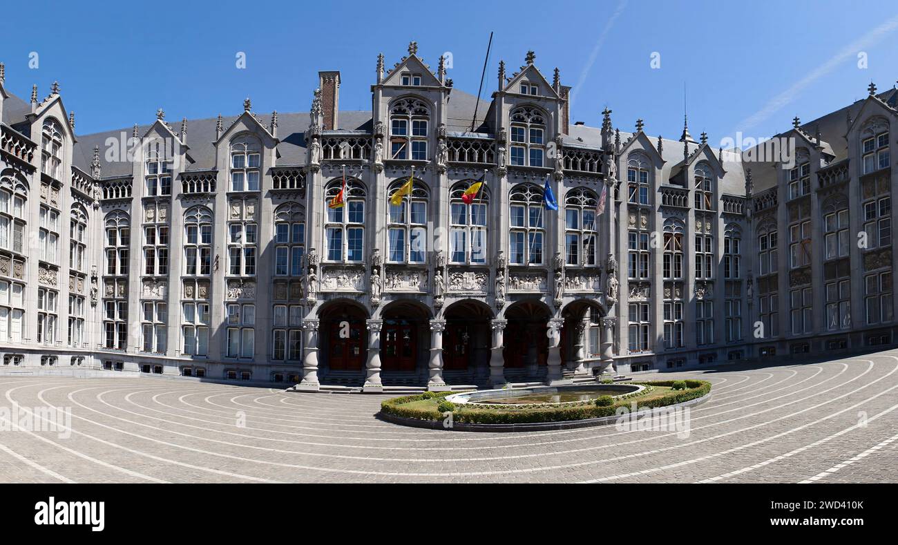 Palais des Princes-Eveques, Palace of the Prince-Bishops, now Palace of Justice, Place Saint-Lambert, Wallonia, Belgium, Europe Stock Photo