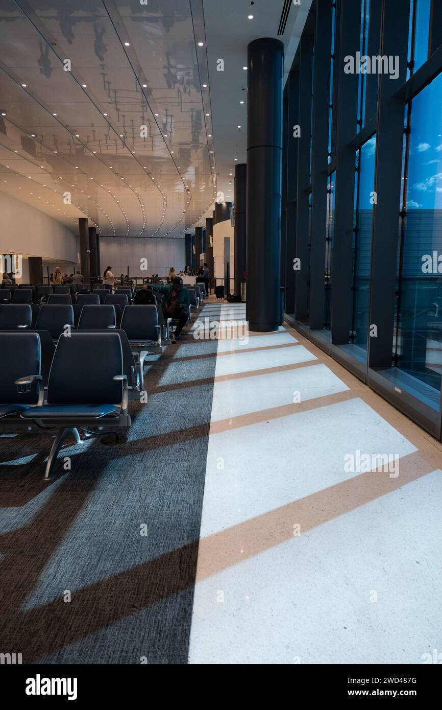 Beautiful airports hi-res stock photography and images - Alamy