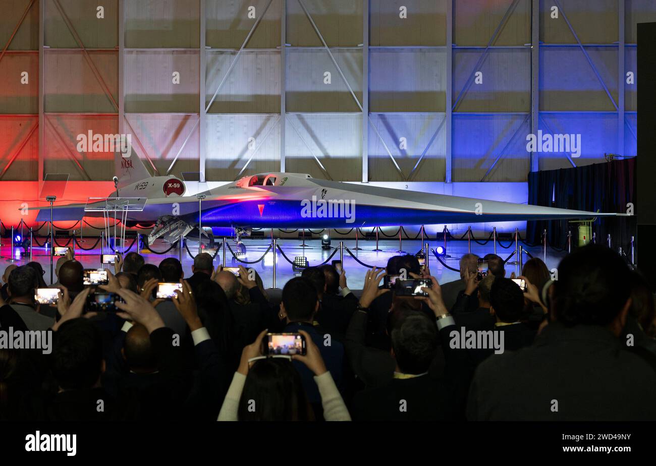 Edwards, California, USA. 12th Jan, 2024. NASA and Lockheed Martin publicly unveil the X-59 quiet supersonic research aircraft at a ceremony in Lockheed Martins Skunk Works facility in Palmdale, California. The X-59 is the centerpiece of NASAs Quesst mission, which seeks to solve one of the major barriers to supersonic flight over land, currently banned in the United States, by making sonic booms quieter. (Credit Image: © Steve Freeman/NASA/ZUMA Press Wire) EDITORIAL USAGE ONLY! Not for Commercial USAGE! Stock Photo