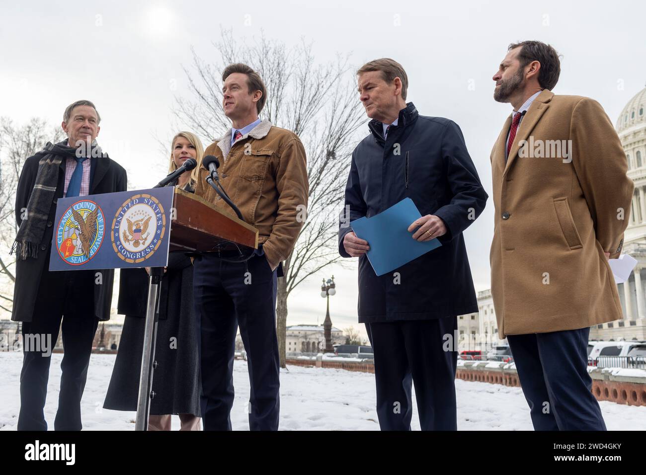 Washington, District Of Columbia, USA. 18th Jan, 2024. Senator John Hickenlooper, left, Rep. Brittany Peterson, Denver Mayor Mike Johnston, Senator Michael Bennet, and Rep. Jason Crow hold a news conference Thursday, Jan. 18, 2024 in Washington urging Congress to support cities managing the migrant crisis. (Credit Image: © Eric Kayne/ZUMA Press Wire) EDITORIAL USAGE ONLY! Not for Commercial USAGE! Stock Photo