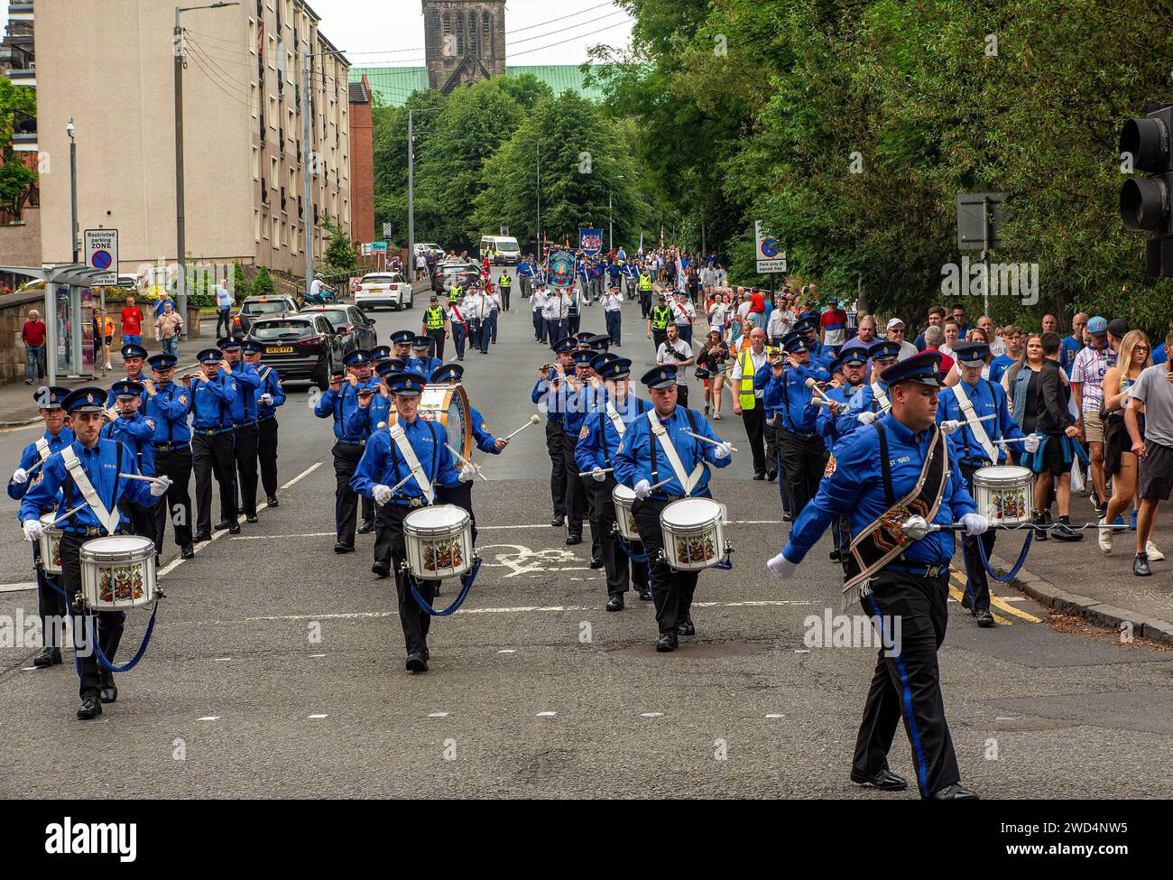 Orange Walk marching through Townhead in Glasgow Stock Photo Alamy
