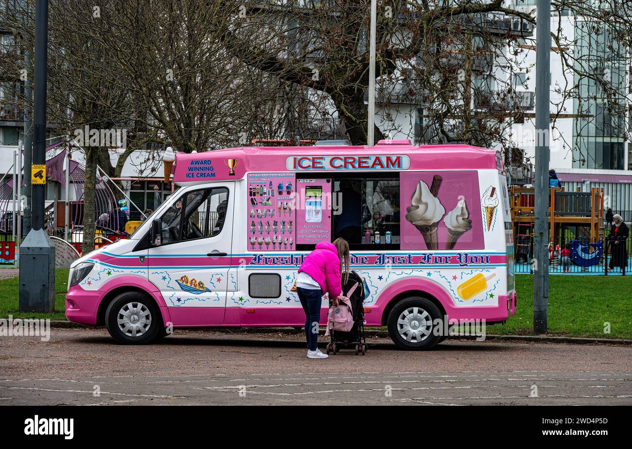Glasgow ice cream van hires stock photography and images Alamy