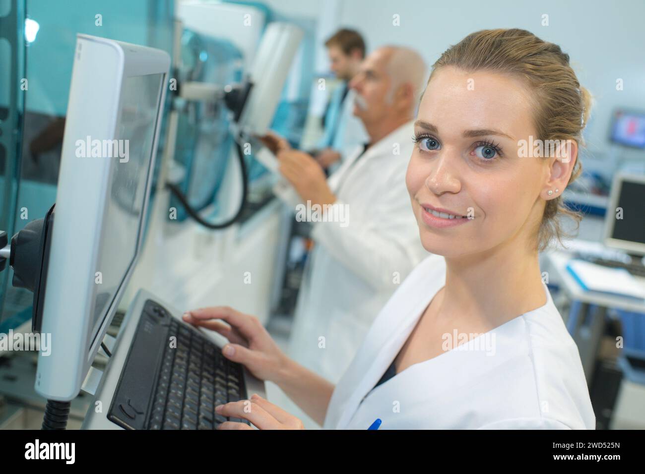 a medical staff typing something Stock Photo Alamy