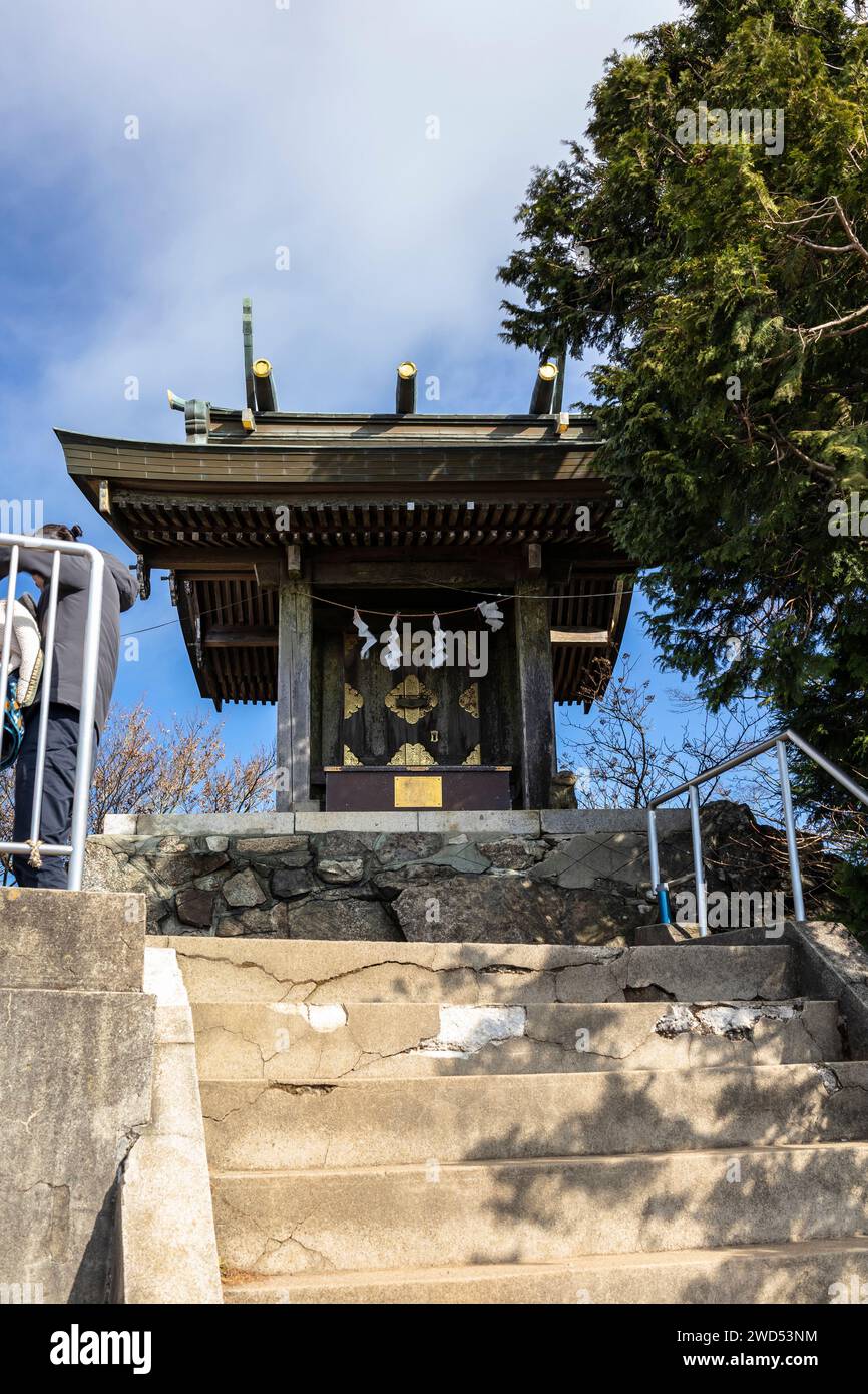 Mount Tsukuba jinja (shrine), small shrine at Nantai-san, one of double peaks, Tsukubasan trekking, Tsukuba, Ibaraki, Japan, East Asia, Asia Stock Photo
