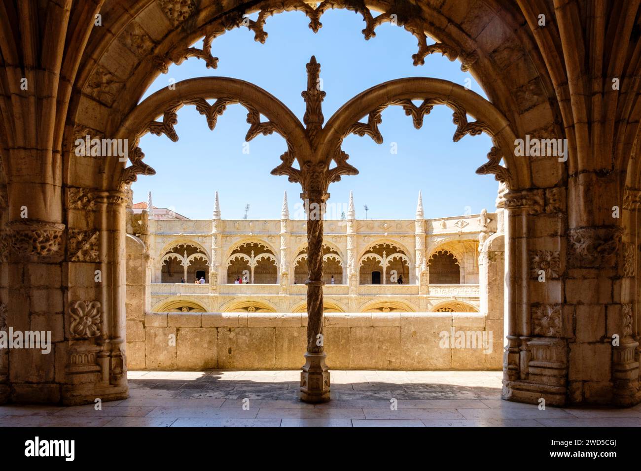 Interior view of archs and columns of Jeronimos Monastery, Mosteiro dos Jerónimos, late Portuguese Gothic Manueline style of architecture, Lisbon Stock Photo