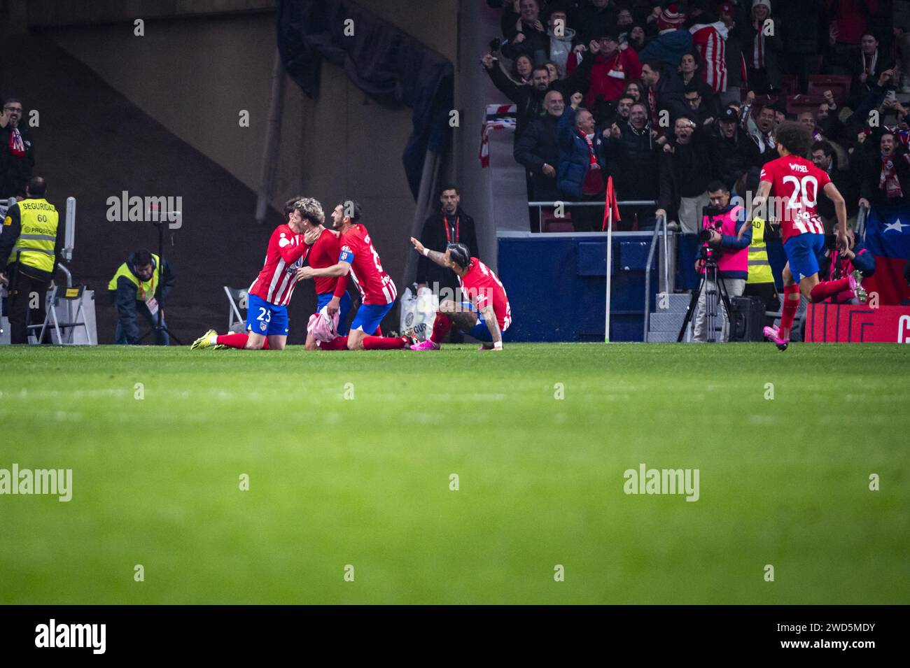 Madrid, Spain. 18th Jan, 2024. Antoine Griezmann of Atletico Madrid seen celebrating his goal with his teammates during the football match valid for the round of 16 of the Copa del Rey tournament between Atletico Madrid and Real Madrid played at Estadio Metropolitano in Madrid, Spain. Credit: Independent Photo Agency/Alamy Live News Stock Photo