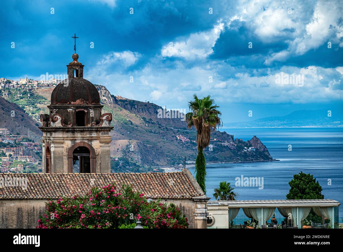 Bar vitelli sicily hi-res stock photography and images - Alamy