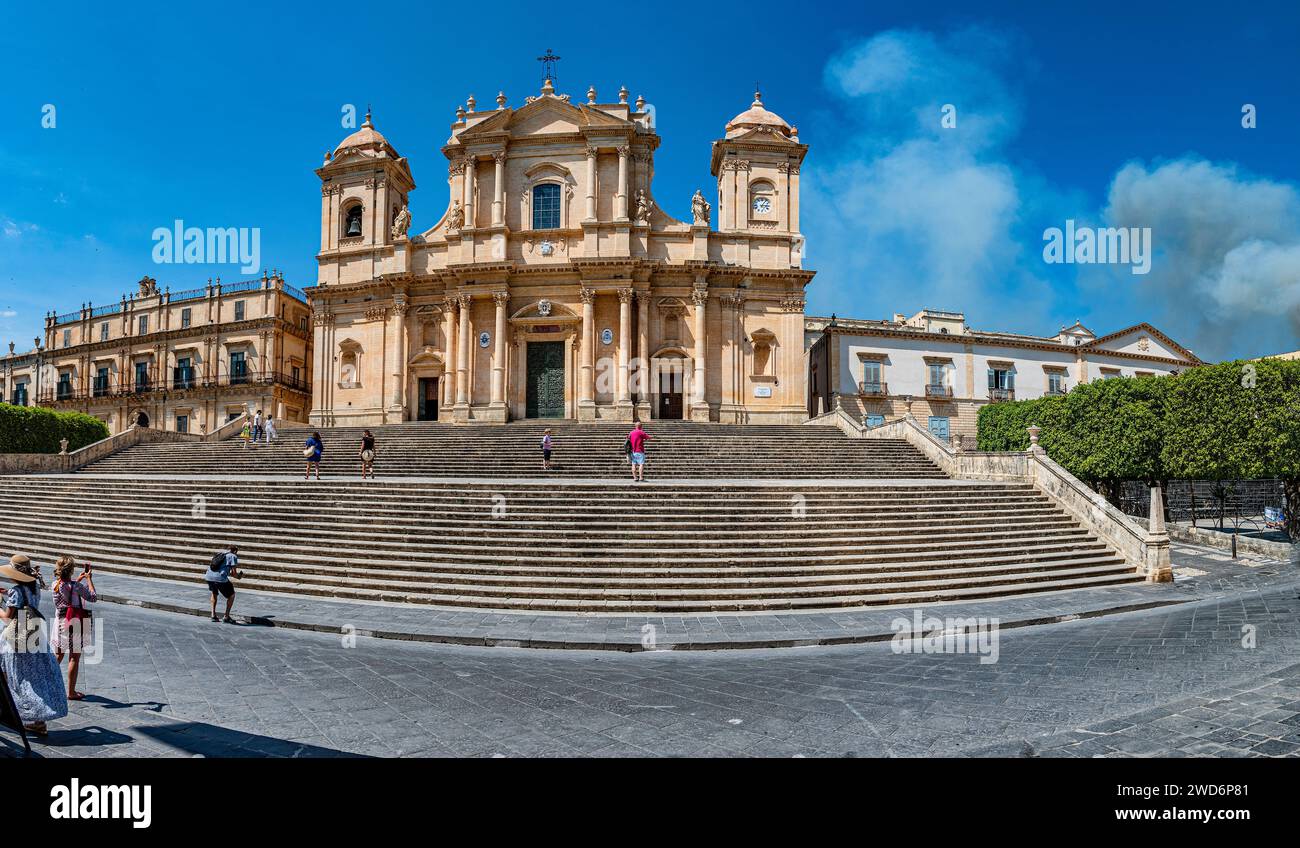 Coastal villages sicily hi-res stock photography and images - Alamy