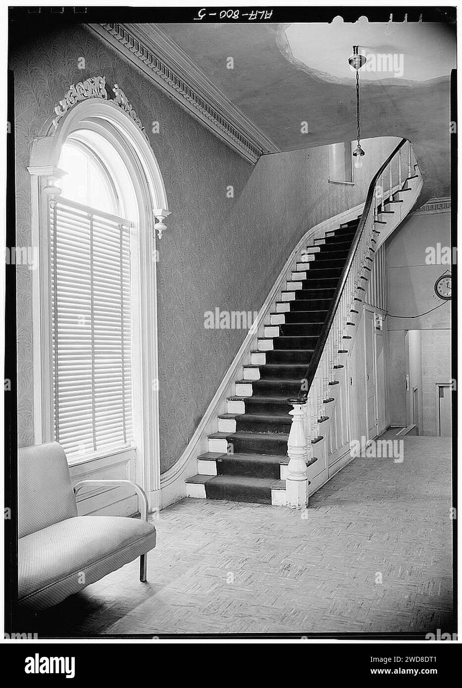 5. STAIRCASE, FIRST FLOOR Joshua Kennedy House, 607 Government Street