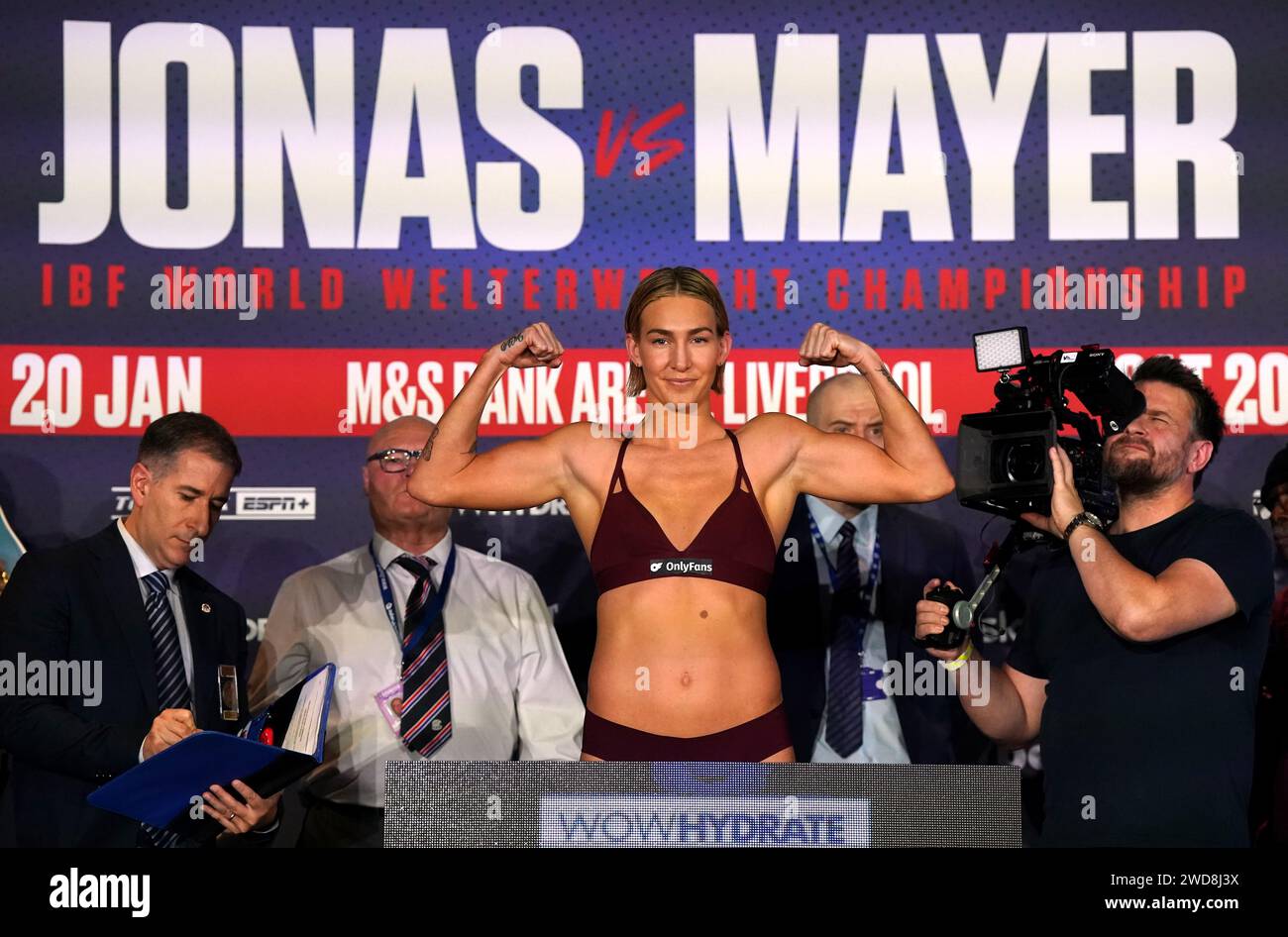 Mikaela mayer hi-res stock photography and images - Alamy