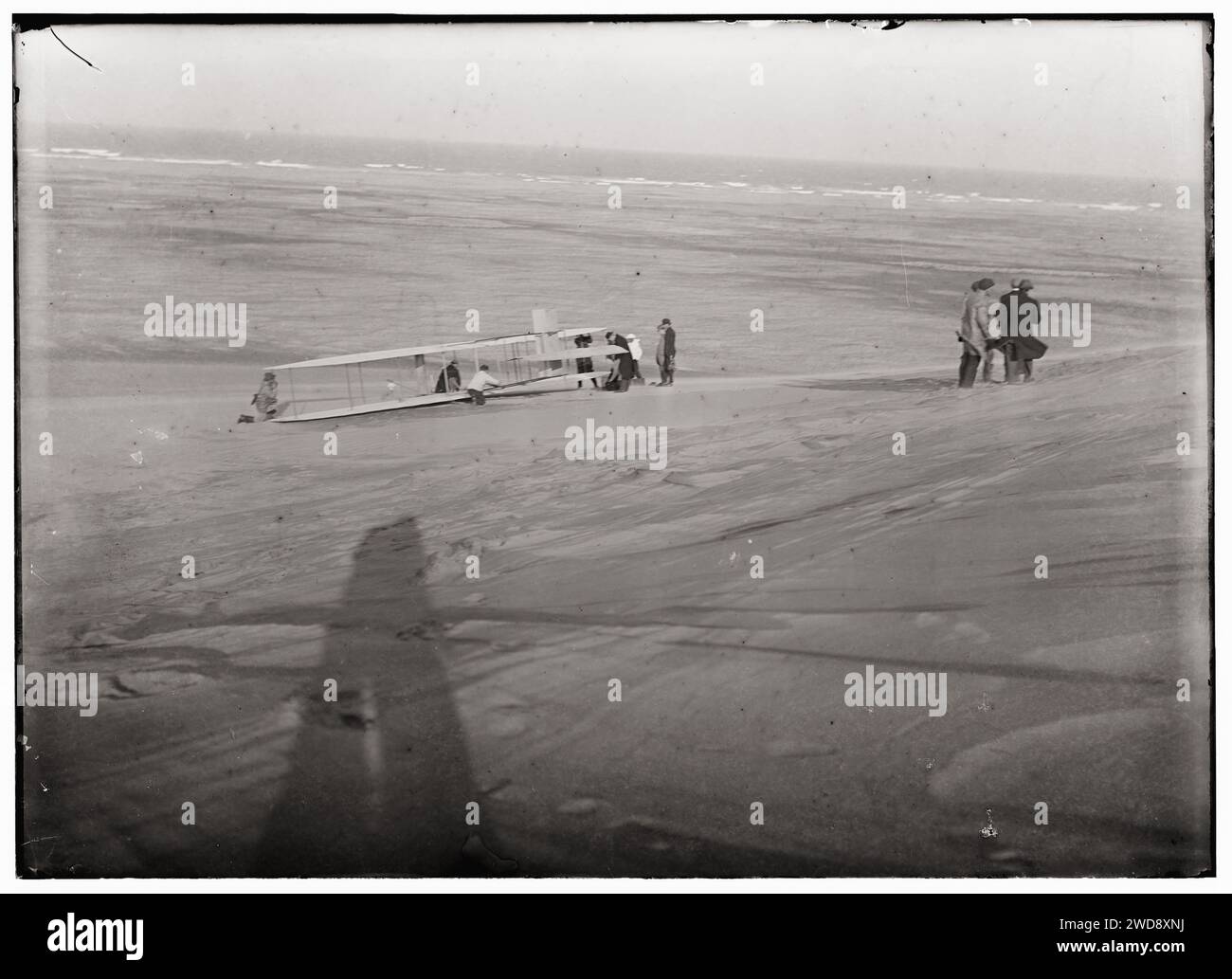 Wright Brothers, aviation history Glider at Kitty Hawk, 1911 Stock