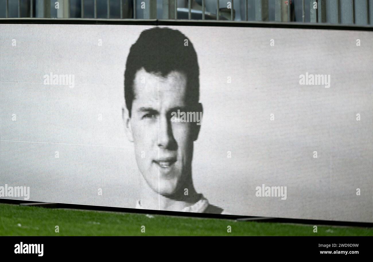 Muenchen, Deutschland. 19th Jan, 2024. LED - Bande mit Konterfei von ...