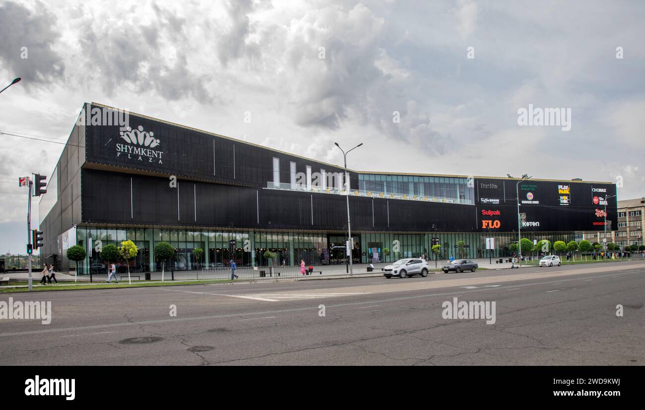 Shymkent Plaza at Al-Farabi square in Shymkent. Kazakhstan Stock Photo ...