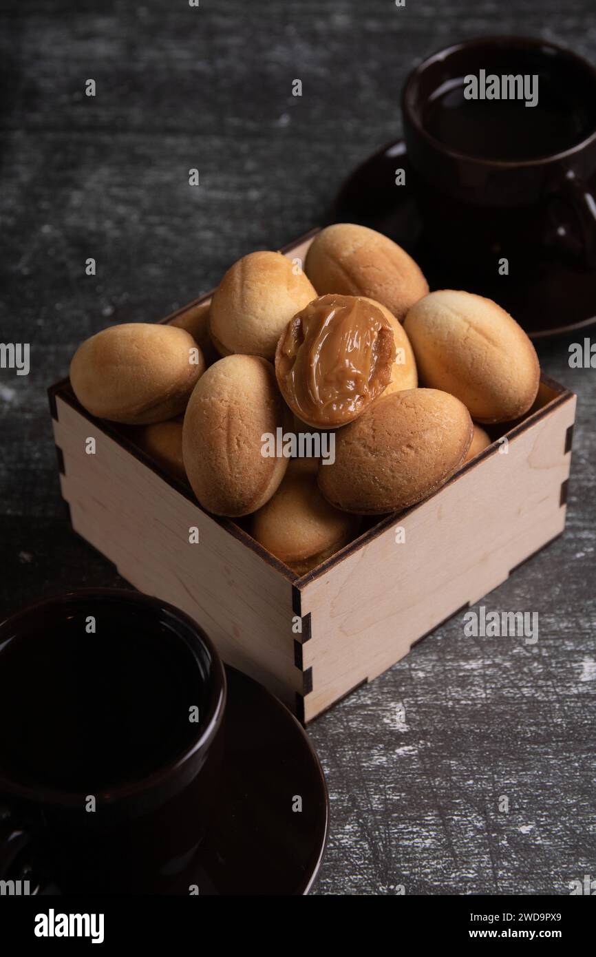 photo, nut, sweet food, sugar food, condensed milk, cookie, culinary