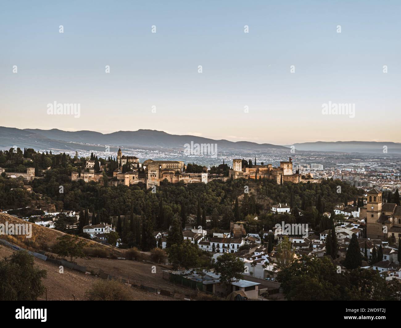 Mirador de la alhambra hi-res stock photography and images - Alamy