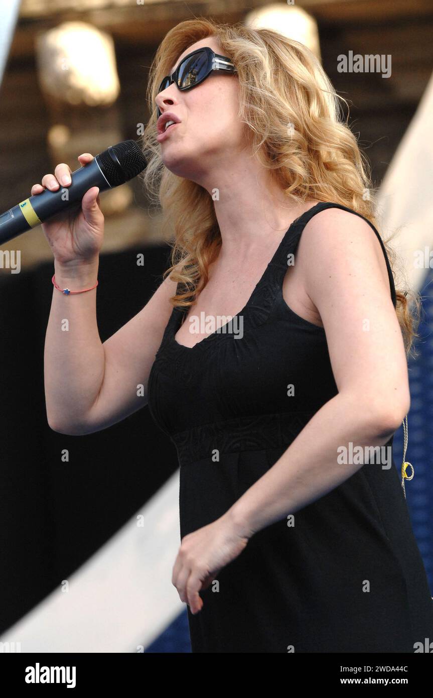 Catania Italy 2007-06-29: Lara Fabian,Belgian composer and singer