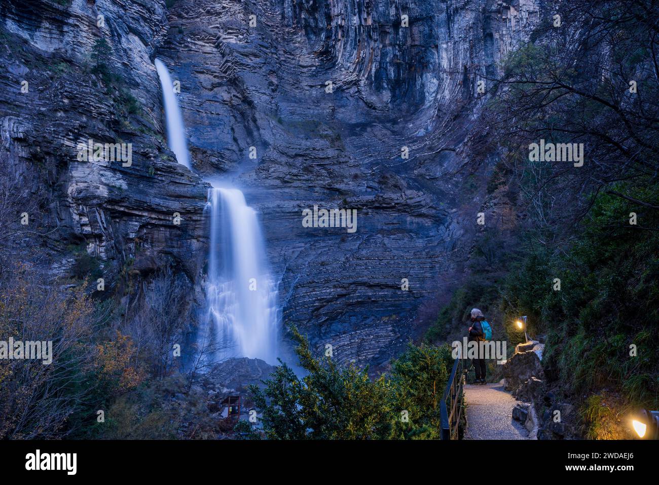 sorrosal-waterfal-broto-ordesa-i-monte-perdido-national-park