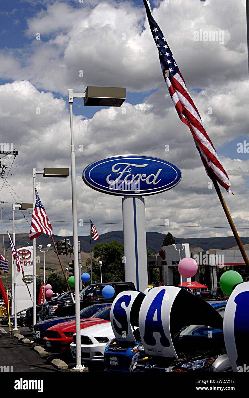 LEWISTON/IDAHO /USA Carl sale at Ford car dealer 29 May 2014 (Photo by