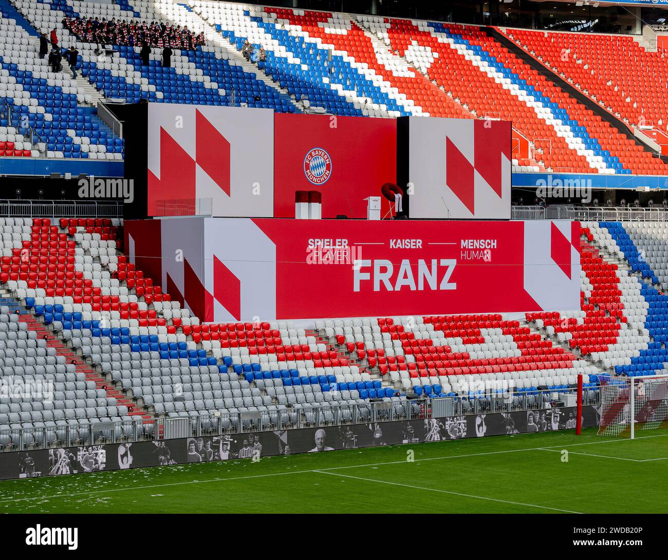 In gedenken an franz beckenbauer -Fotos und -Bildmaterial in hoher ...