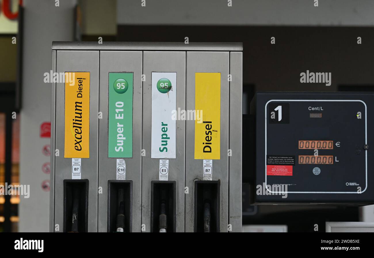 Cologne, Germany. 19th Jan, 2024. Petrol and diesel pump at a filling