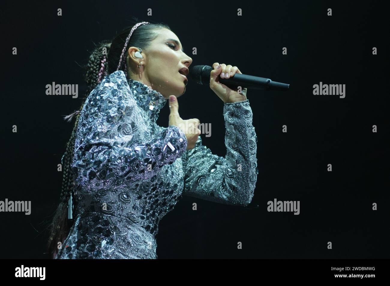 The singer India Martinez during a performance at the INVERFEST WiZink