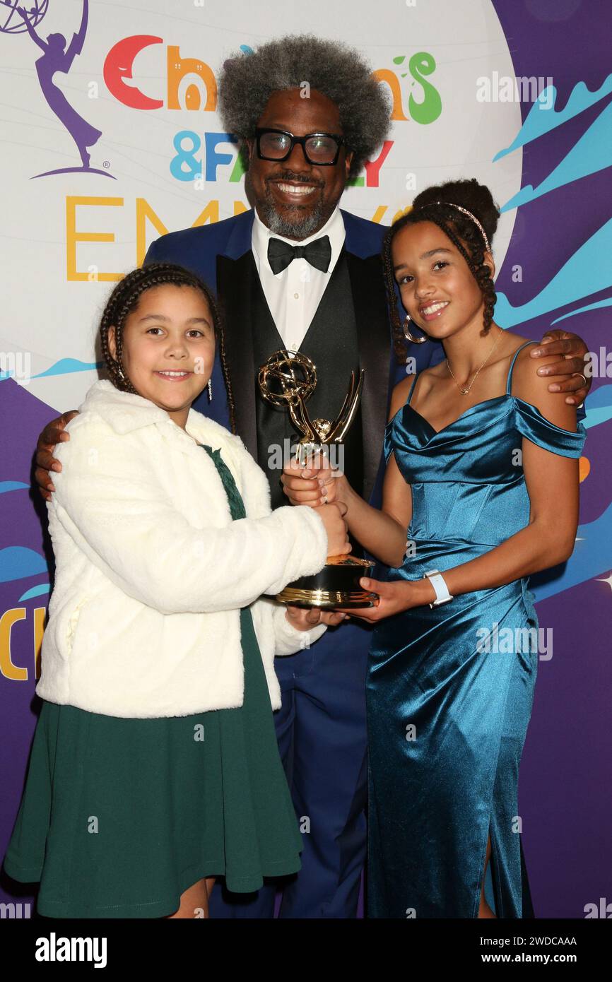 Childrens n Family Emmys Winners Walkat the Bonaventure Hotel on