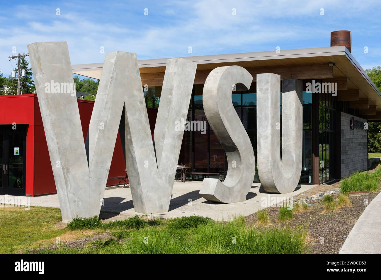 Pullman, WA, USA - May 23, 2023; Large WSU letters at Washington State University Brelsford Visitor Center Stock Photo