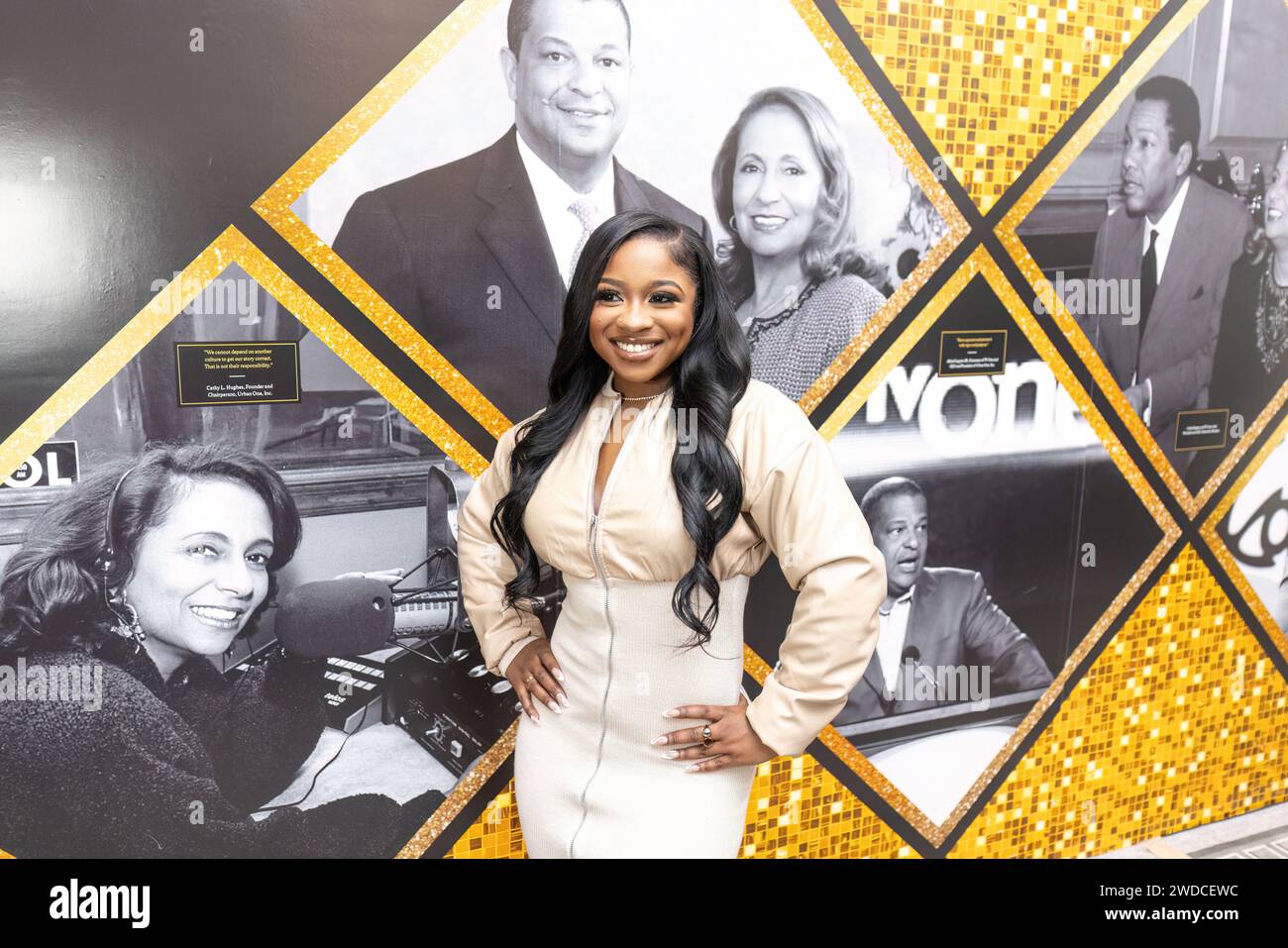 Atlanta, United States. 20th Jan, 2024. Reginae Carter poses on the red