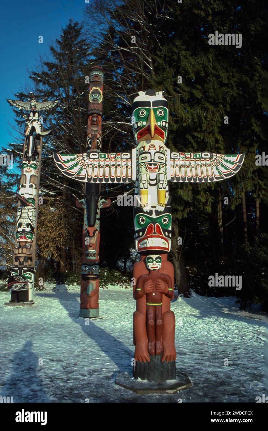 Thunderbird House Post Totem Pole, taken in 1993, Stanley Park, Vancouver, British Columbia, Canada Stock Photo