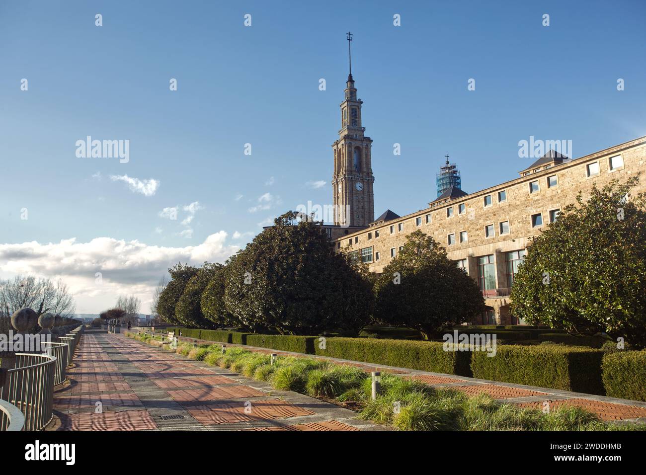 Gijón, Principality of Asturias, Spain. Laboral University of Gijón, Laboral City of Culture, construction between 1948 and 1957. Author Luis Moya Stock Photo