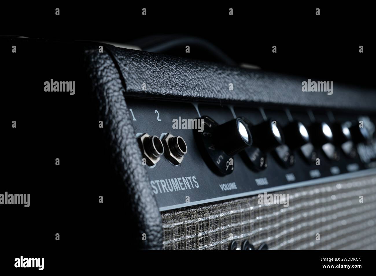 Audio power amplifier hi-res stock photography and images - Alamy