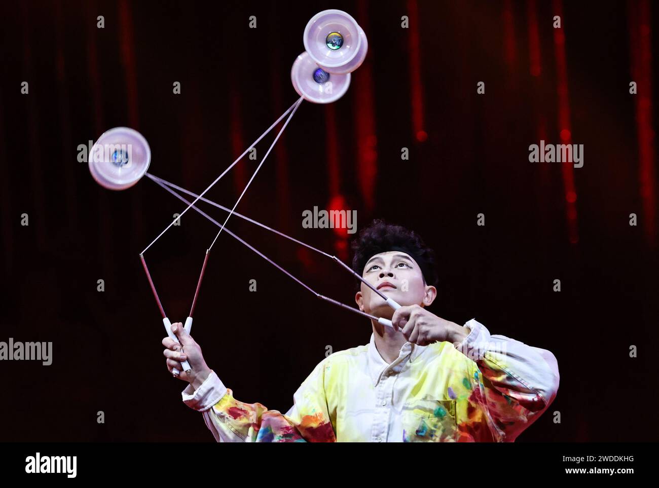  Monte Carlo. 20th Jan, 2024. An artist performs Diabolo at the 46th Motiv 