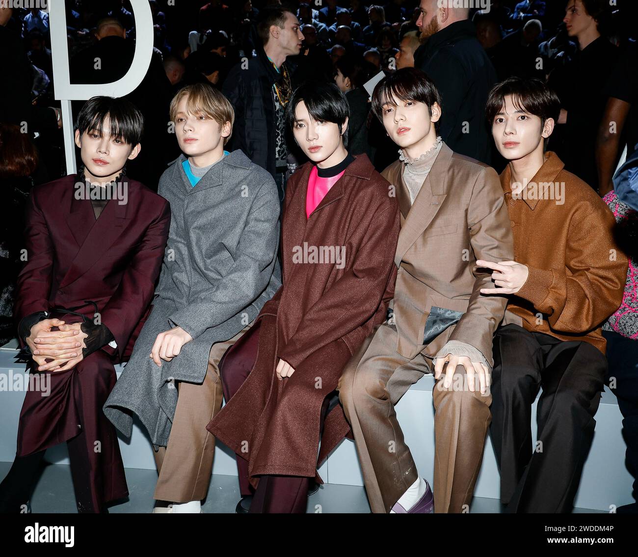 Paris, Frankreich. 19th Jan, 2024. Tomorrow X Together at DIOR MEN Fall