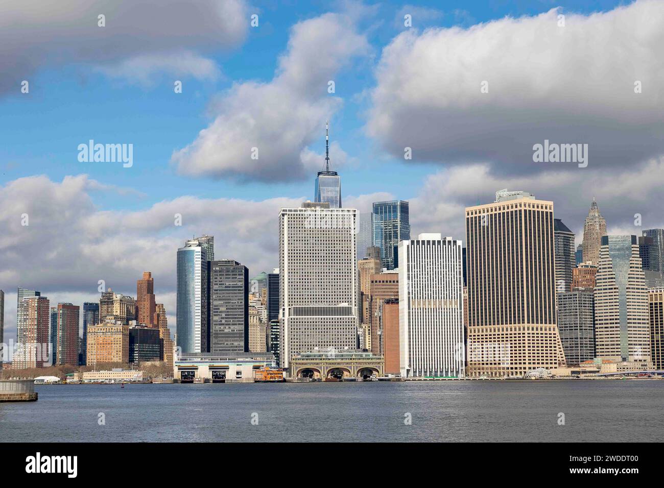 Battery park view hi-res stock photography and images - Alamy