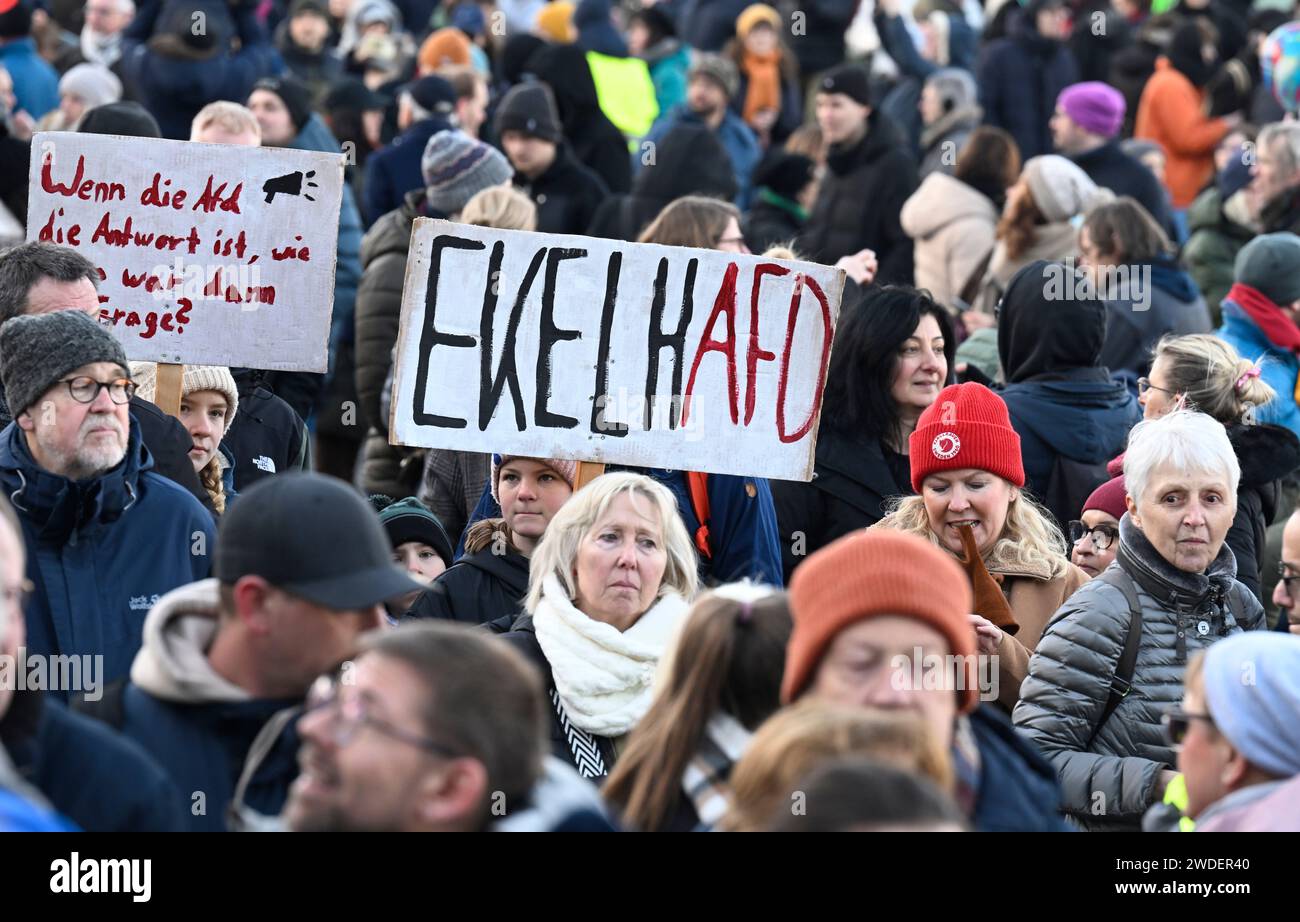 Dortmund, Germany. 20th Jan, 2024. Demonstrators hold a 