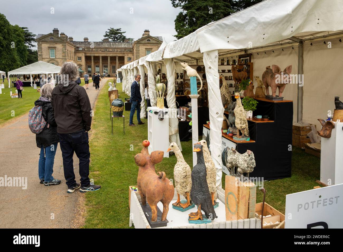 UK, England, Warwickshire, Compton Verney House, Potfest ceramics event, stalls on East Lawn Stock Photo